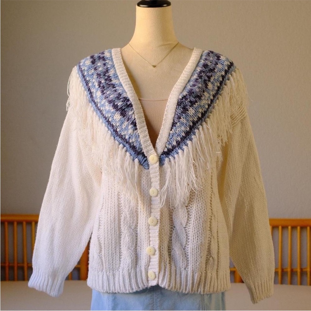 Vintage Hand Knit Fringe Cardigan – Soft Blue Fair Isle Yoke (80s/90s)